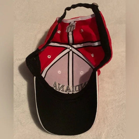 Indiana University Hoosiers Red & Black hat - Picture 5 of 7